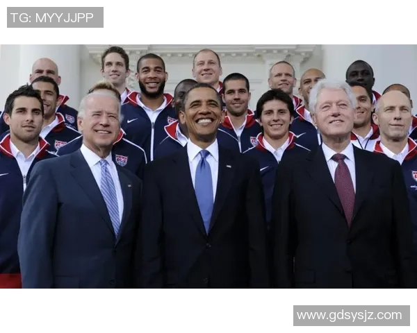 奥巴马与足球明星的友谊与合作如何影响全球体育文化发展