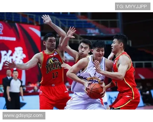 深圳排球队以90分领跑城市联赛积分榜展现强劲实力