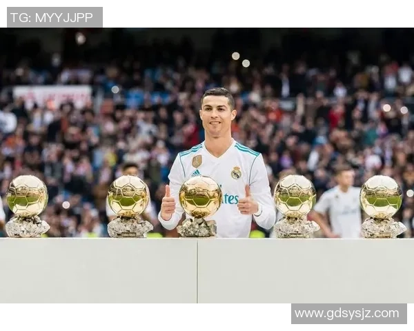 足球明星罗纳尔多的成长之路与传奇瞬间的感人小故事